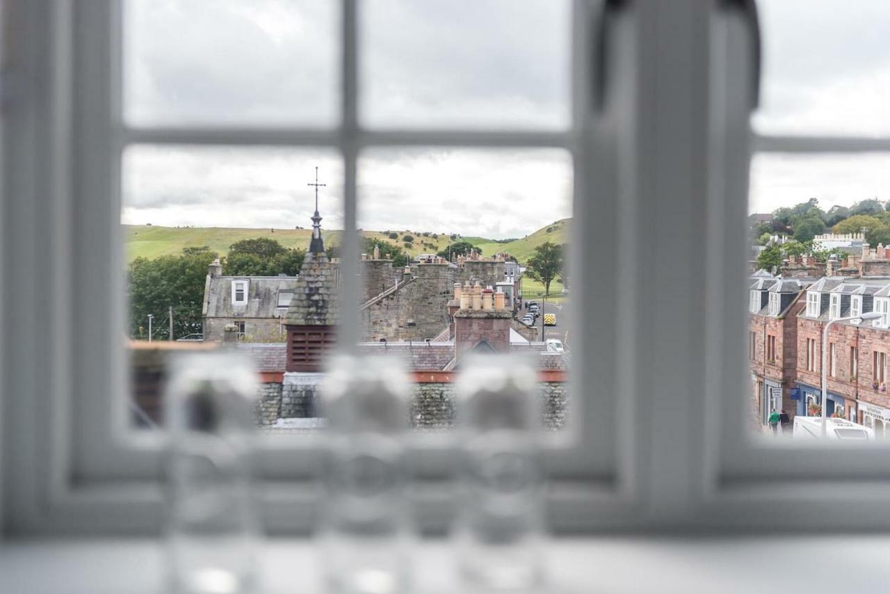 Luxurious Living In Gullane Villa เอดินบะระ ภายนอก รูปภาพ
