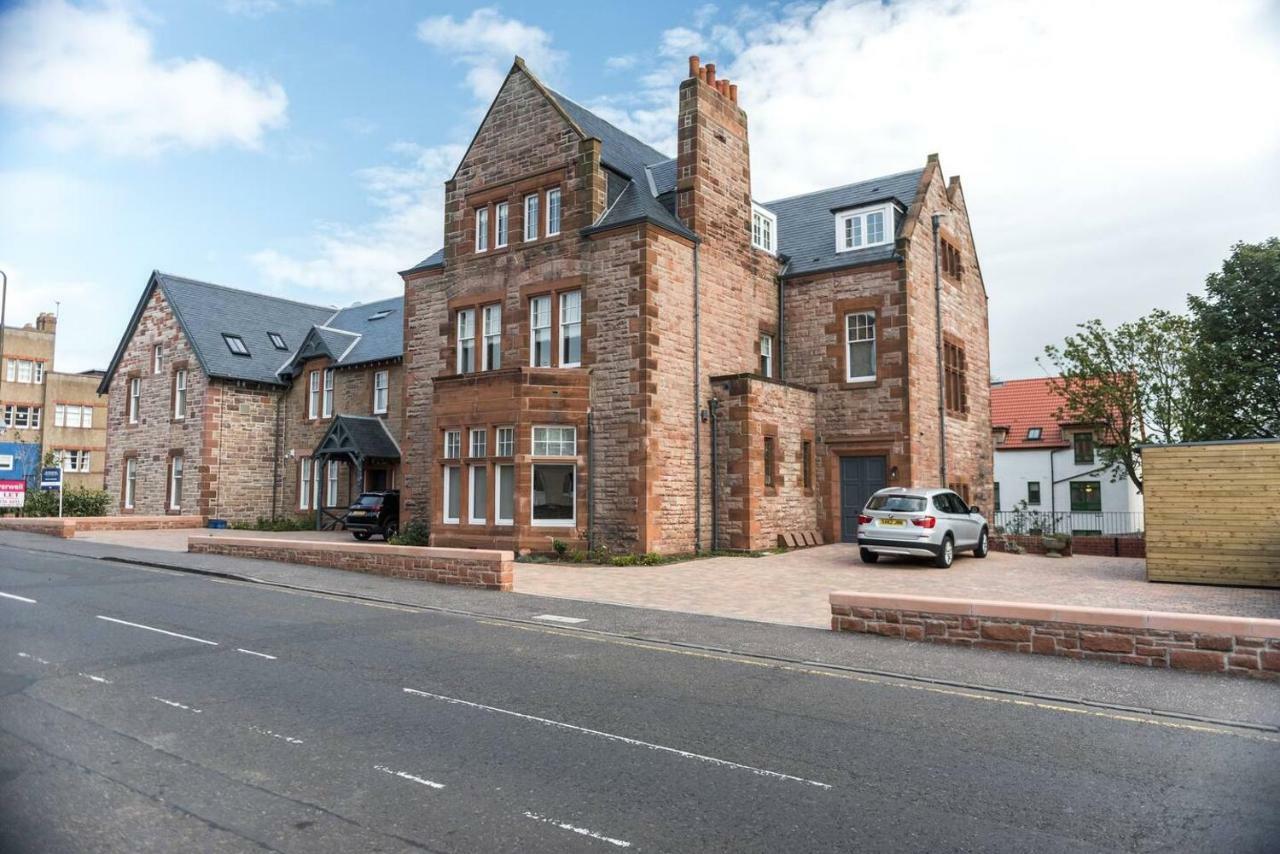 Luxurious Living In Gullane Villa เอดินบะระ ภายนอก รูปภาพ
